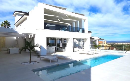 Key-Ready Detached Luxury Villa in Ciudad Quesada Alicante