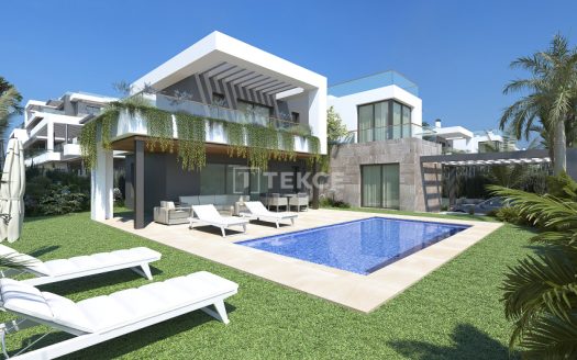 Detached Villas with Pools in Torrevieja Costa Blanca