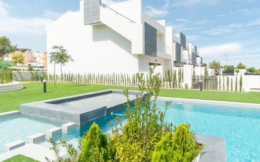 Apartments – Ground Floor in Alicante
